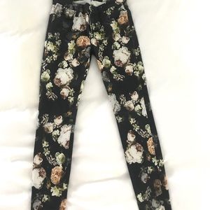 Seven For All Mankind Floral Skinny Jeans Size 26